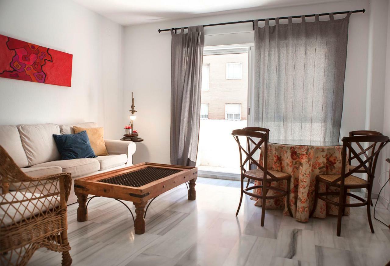 Apartamento Buhaira เซบีญา ภายนอก รูปภาพ