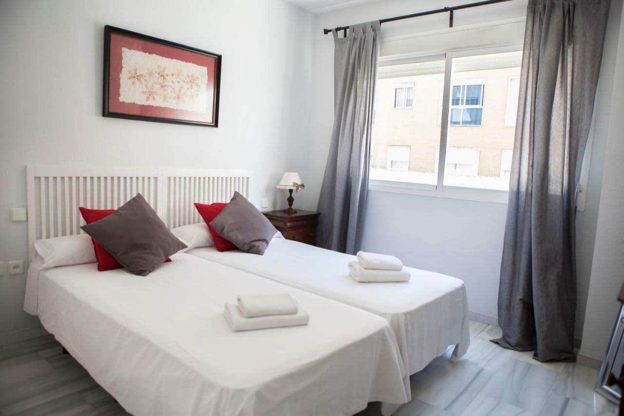 Apartamento Buhaira เซบีญา ภายนอก รูปภาพ