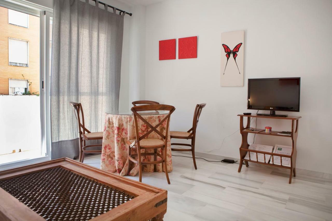 Apartamento Buhaira เซบีญา ภายนอก รูปภาพ