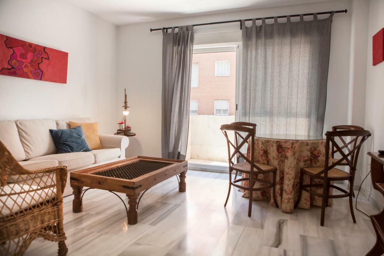 Apartamento Buhaira เซบีญา ภายนอก รูปภาพ